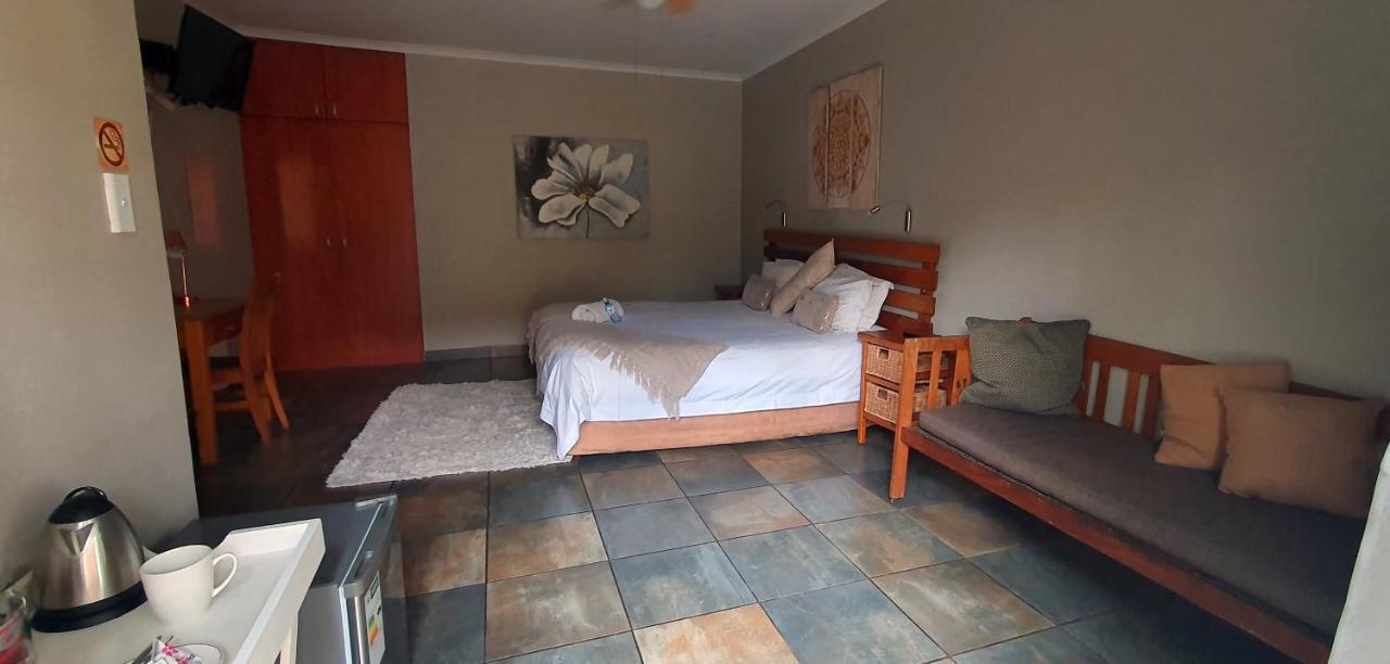 Aero Lodge Guest House Middelburg  Luaran gambar